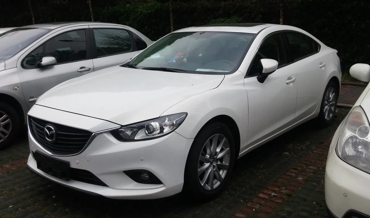 Mazda 6 2007 1.8 MT Liftback - Image 2