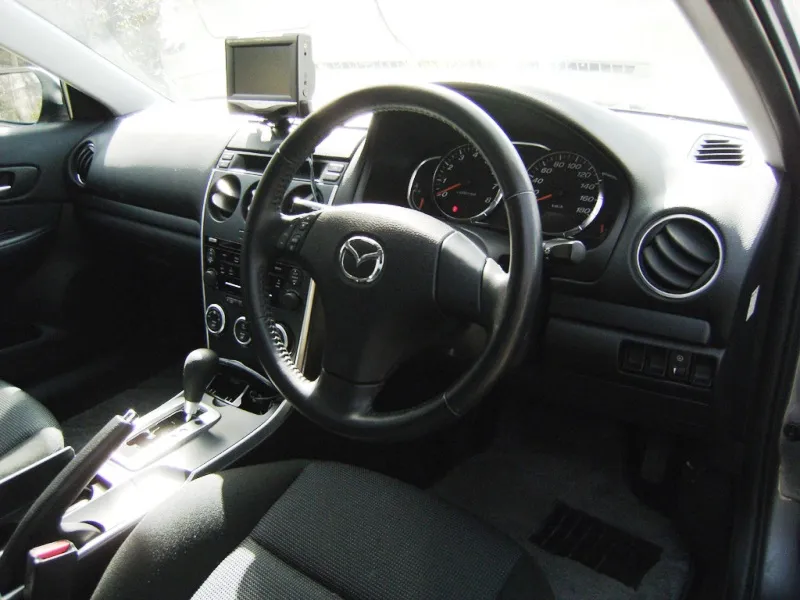 Mazda 6 2009 1.8 MT Liftback - Image 8