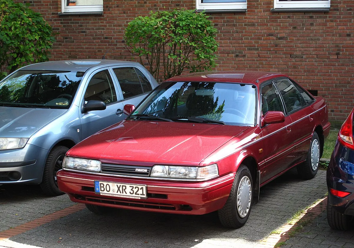 Mazda 626 1999 1.9 MT Liftback - Image 10