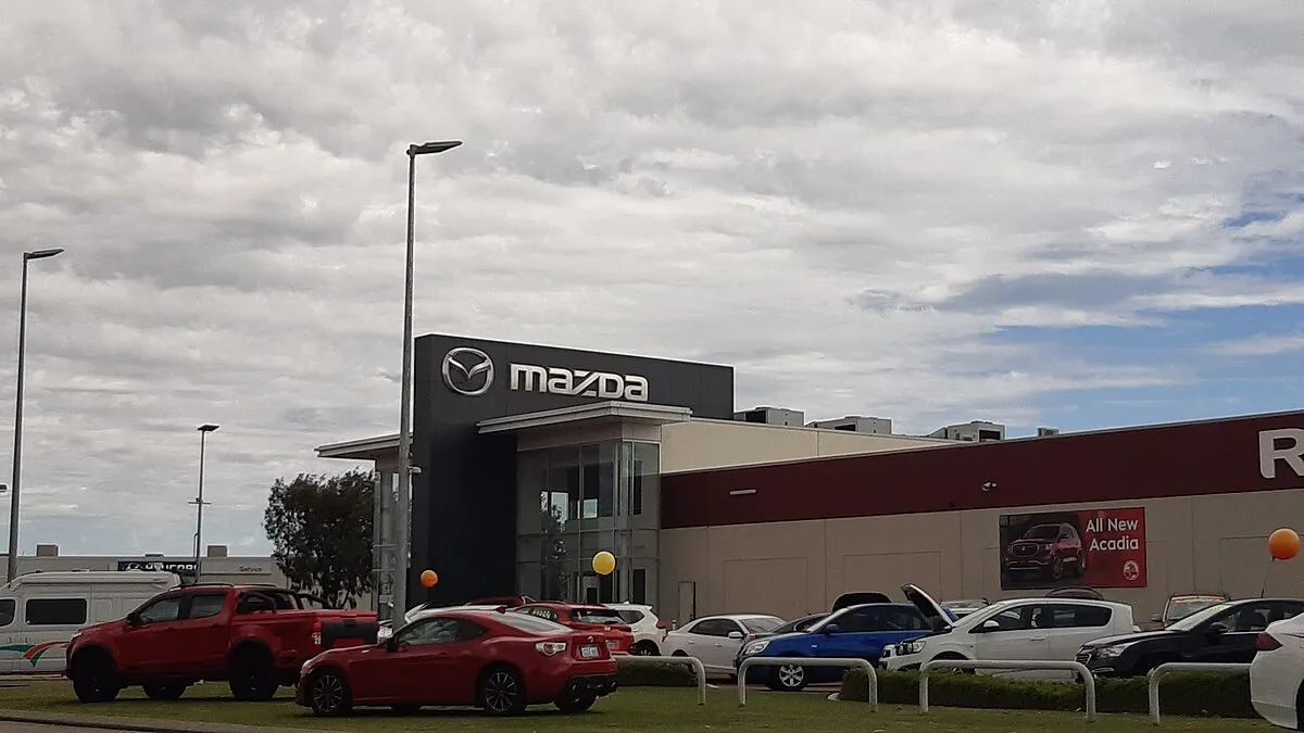 Mazda 787B (Race Car) 2025 - Image 10