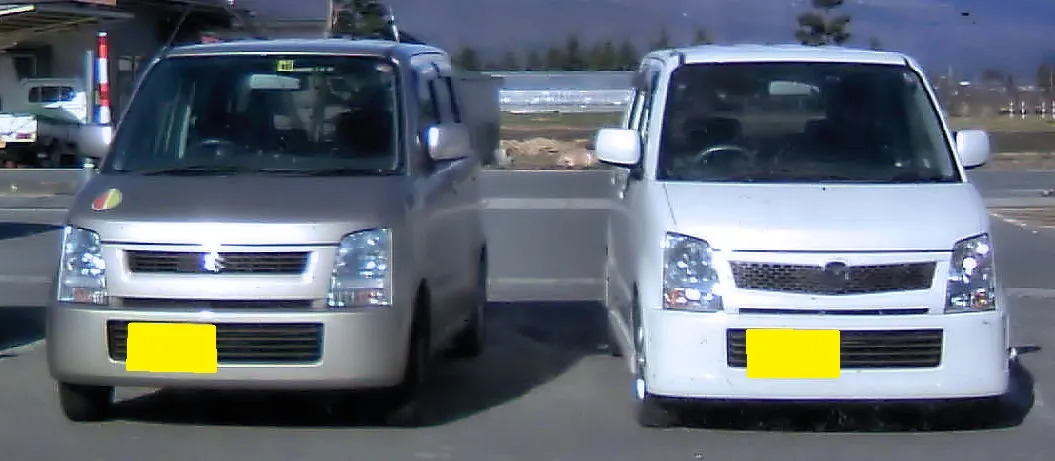 Mazda AZ-Wagon 2003 0.7 AT 4WD Custom Style hatchback 5-doors - Image 1