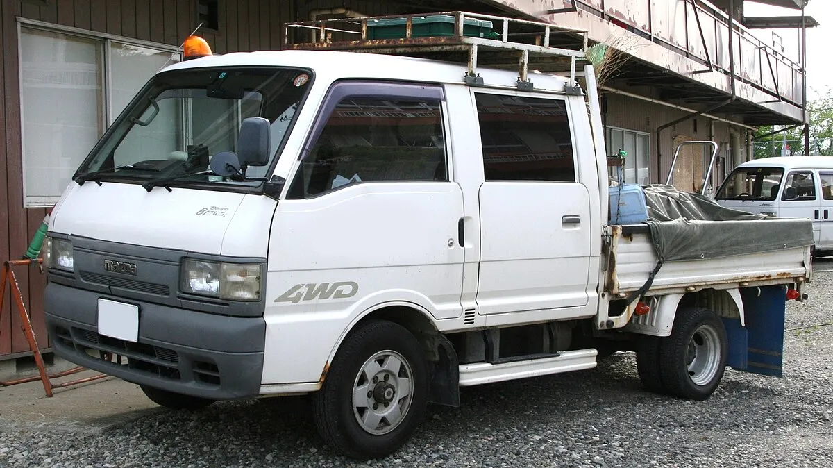 Mazda Bongo Truck 2025 - Image 9