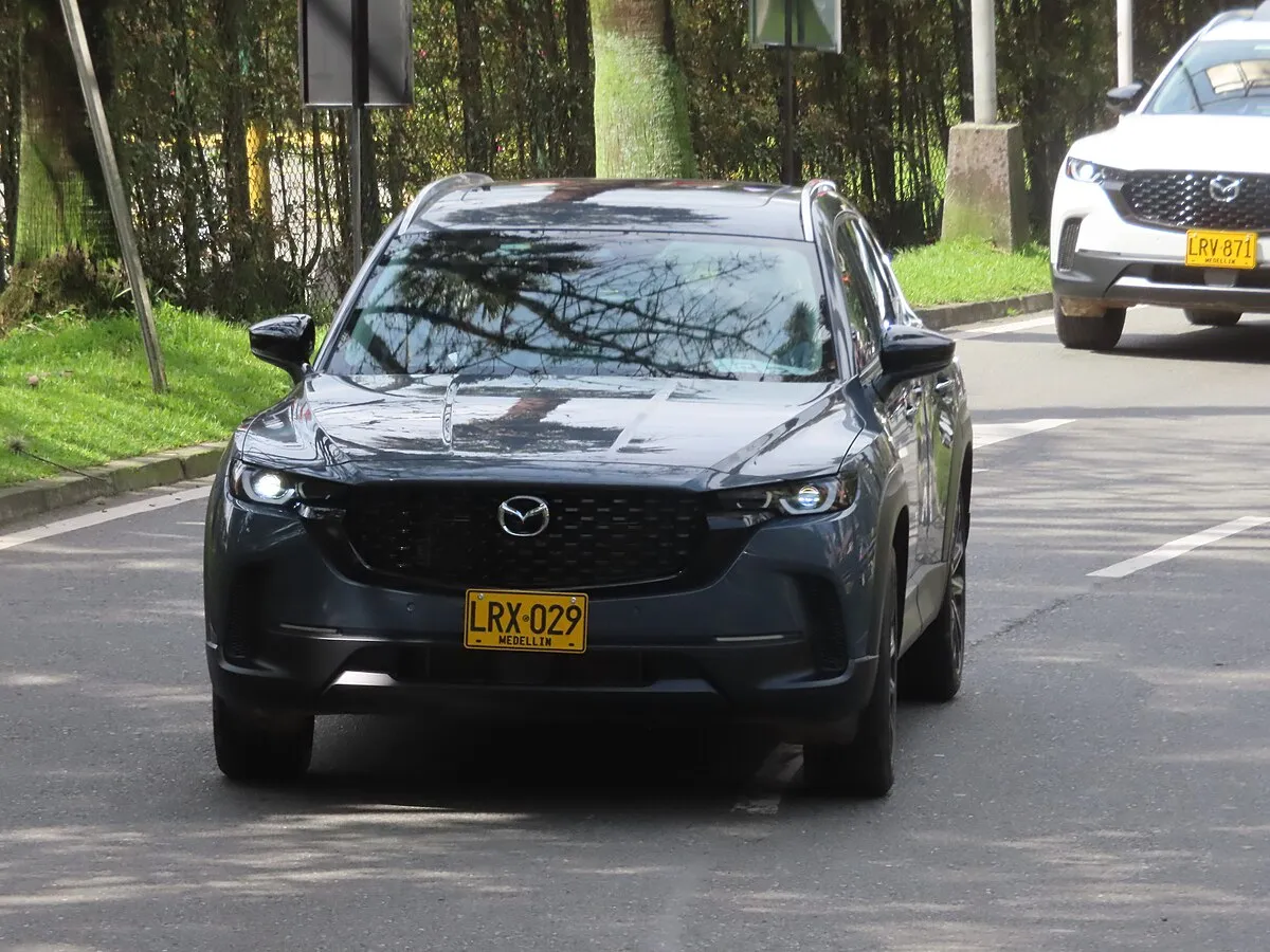 Mazda CX-50 2025 - Image 8