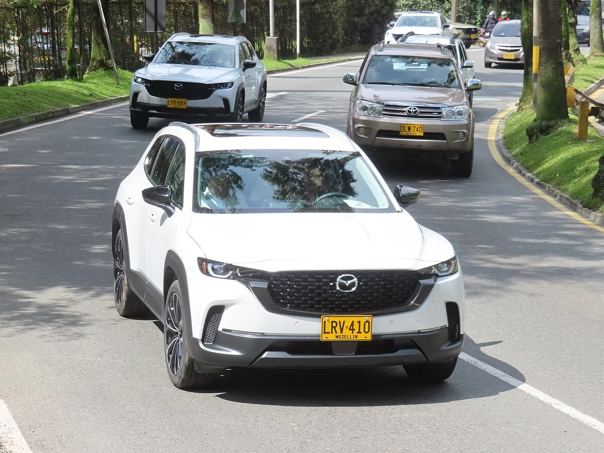 Mazda CX-50 2025 - Image 9