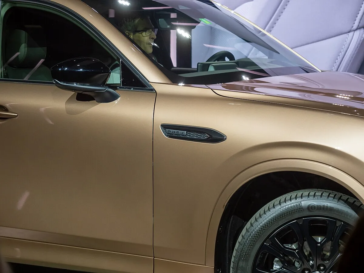 Mazda CX-80 2025 - Image 1