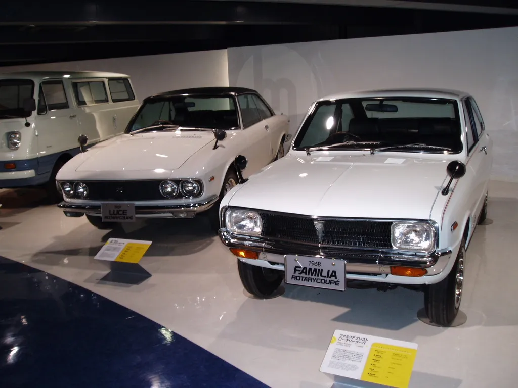 Mazda Familia 2018 1.5 CVT AWD wagon - Image 4