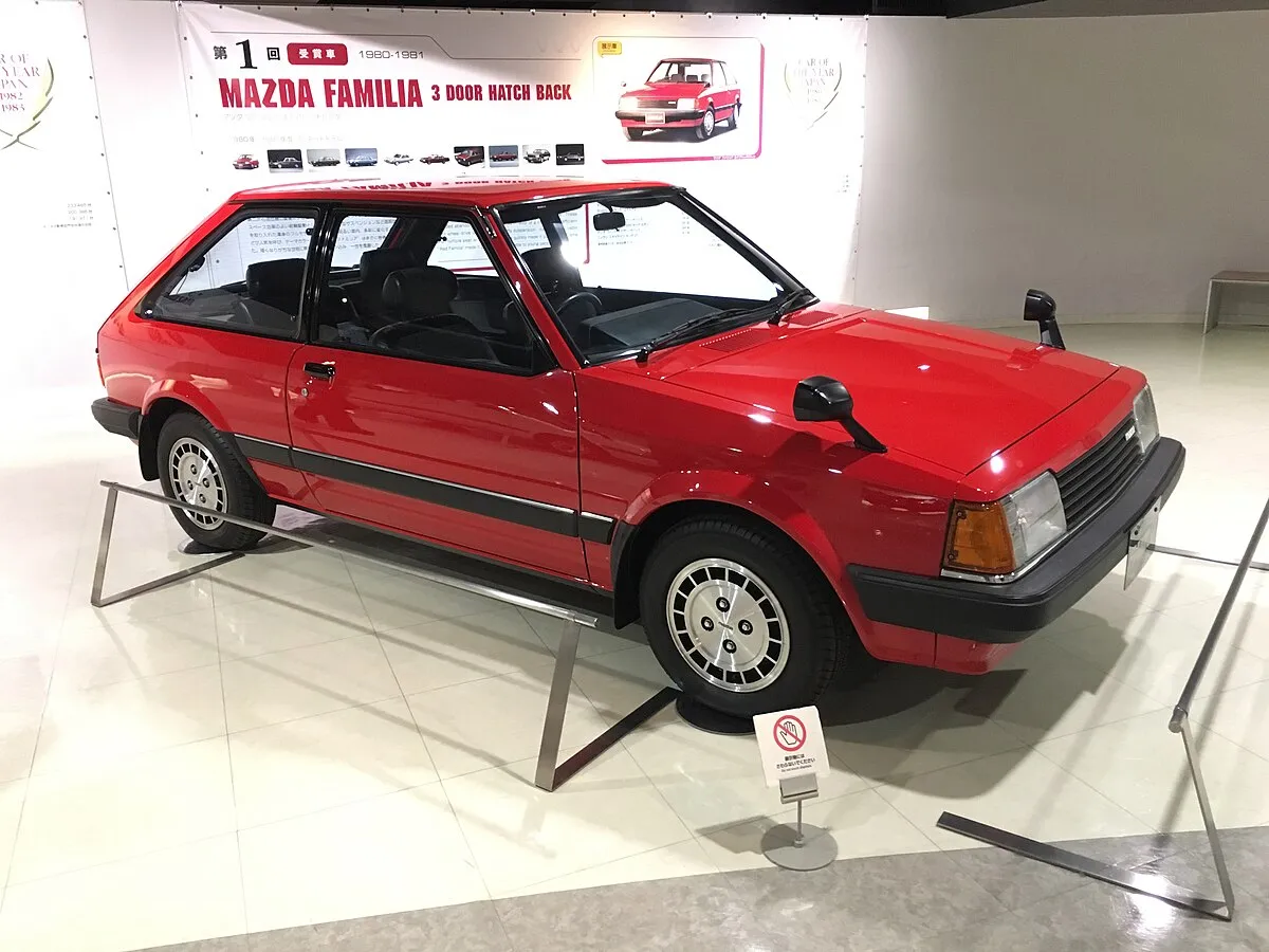 Mazda Familia 2018 1.5 CVT AWD wagon - Image 8