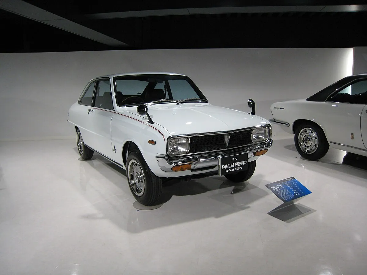 Mazda Familia 2018 1.5 CVT AWD wagon - Image 9