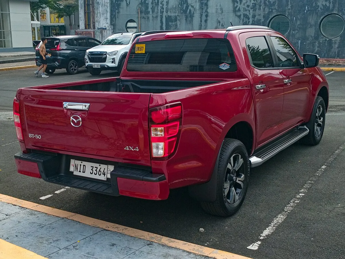 Mazda Mazda BT-50 2025 Mazda BT-50 3.0L AT 4x2 - Image 10