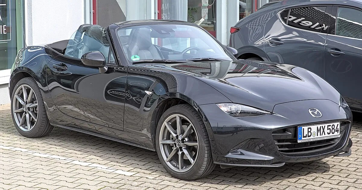 Mazda Mazda MX-5 2024 Mazda MX-5 2.0L MT Tan Top Tan Nappa Leather - Image 9