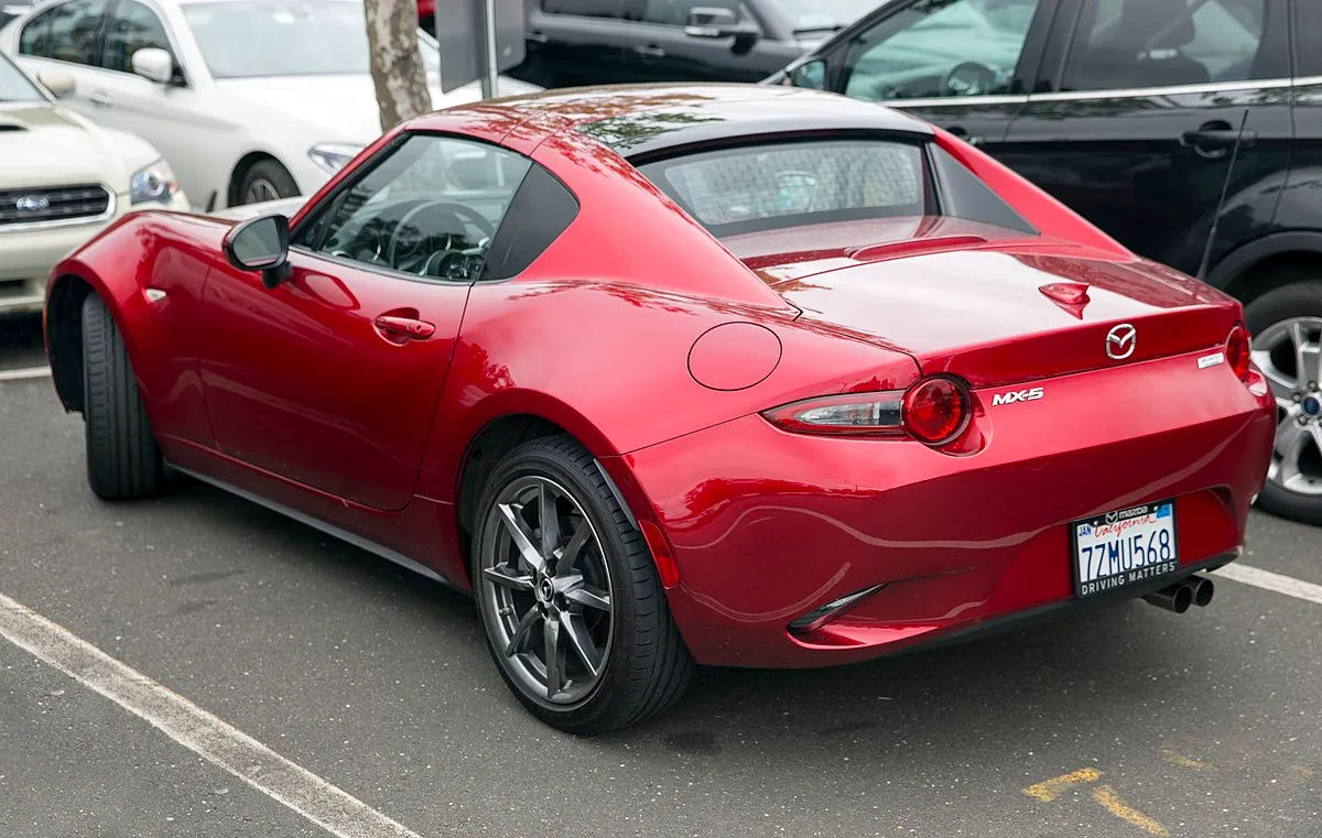 Mazda MX-5 Miata RF 2025 - Image 1