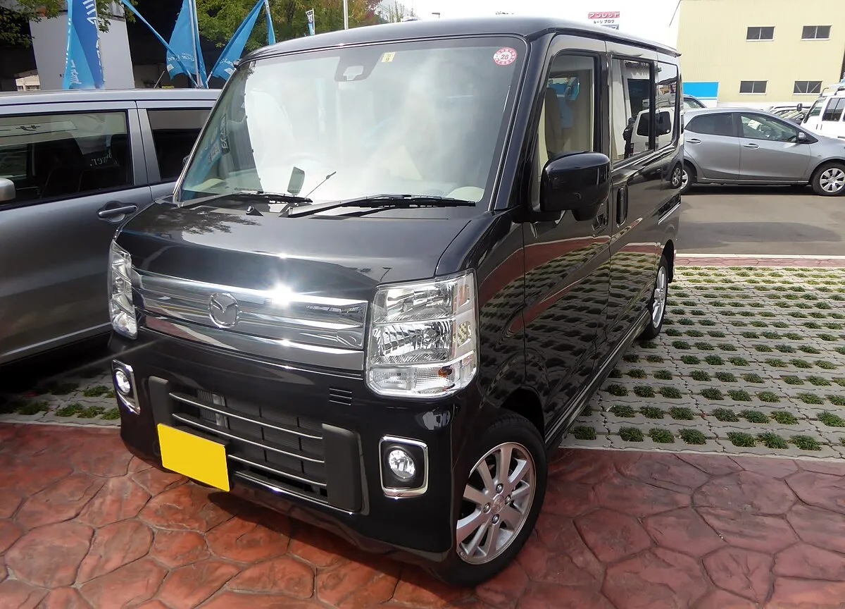 Mazda Scrum Wagon 2025 - Image 9