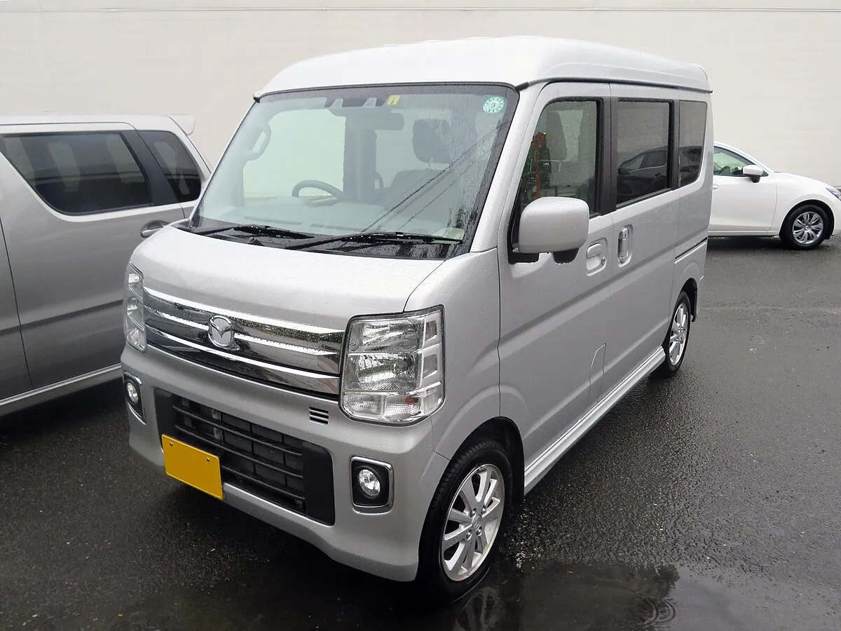 Mazda Scrum Wagon 2025 - Image 10