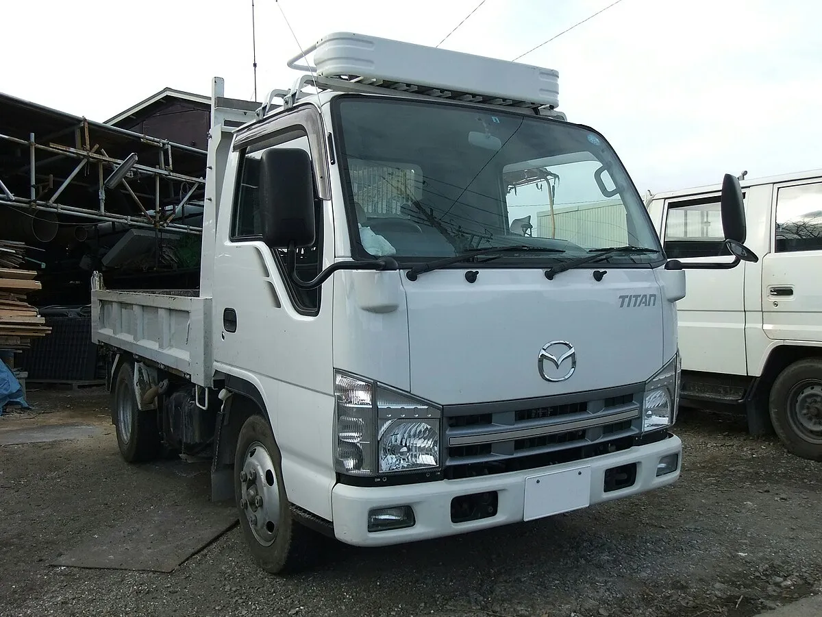 Mazda Titan (Truck) 2025 - Image 2