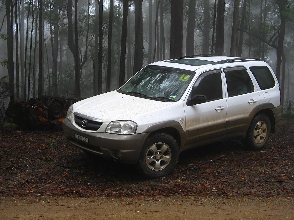 Mazda Tribute 2000 2.0 AT 4WD Crossover - Image 4