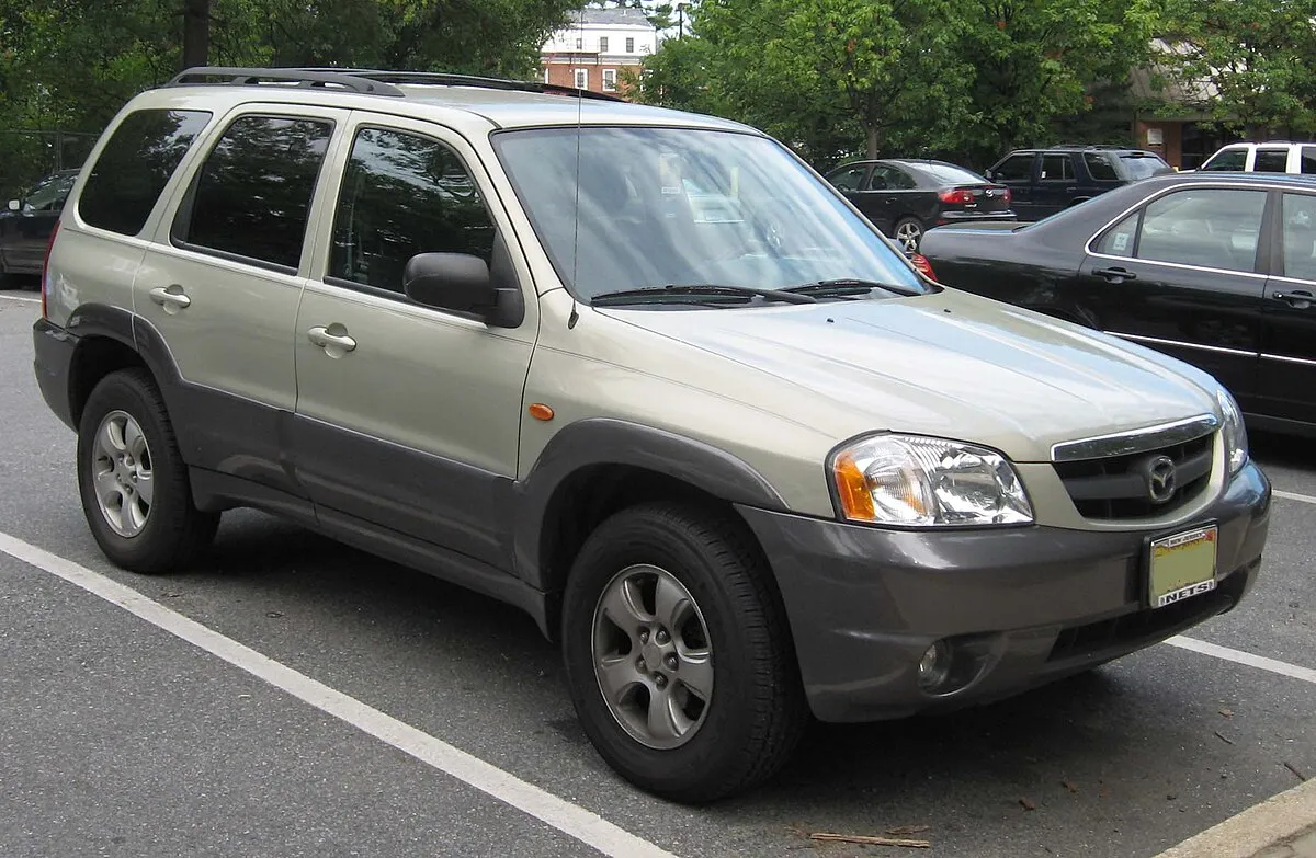 Mazda Tribute 2004 2.3 AT 4WD Crossover - Image 1