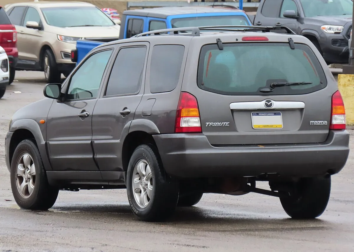 Mazda Tribute 2004 2.3 AT 4WD Crossover - Image 9