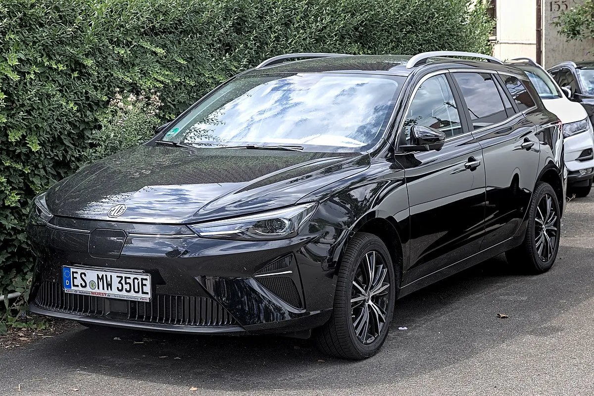 MG MG 4 EV 2024 MG 4 EV STD - Image 5