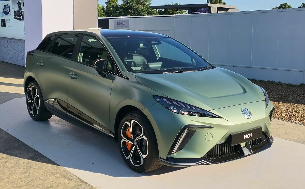 MG MG 4 Xpower 2024 MG 4 Xpower AWD - Image 5