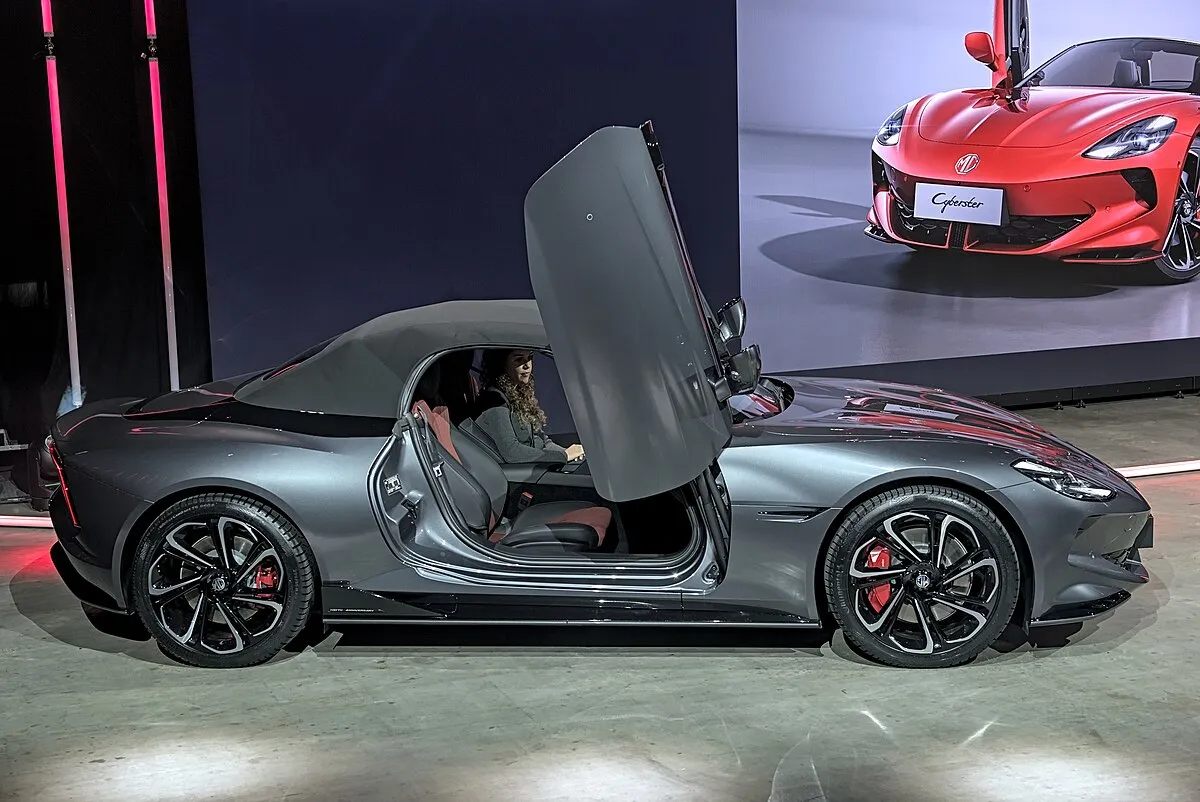 MG MG Cyberster 2025 MG Cyberster EV - Image 1