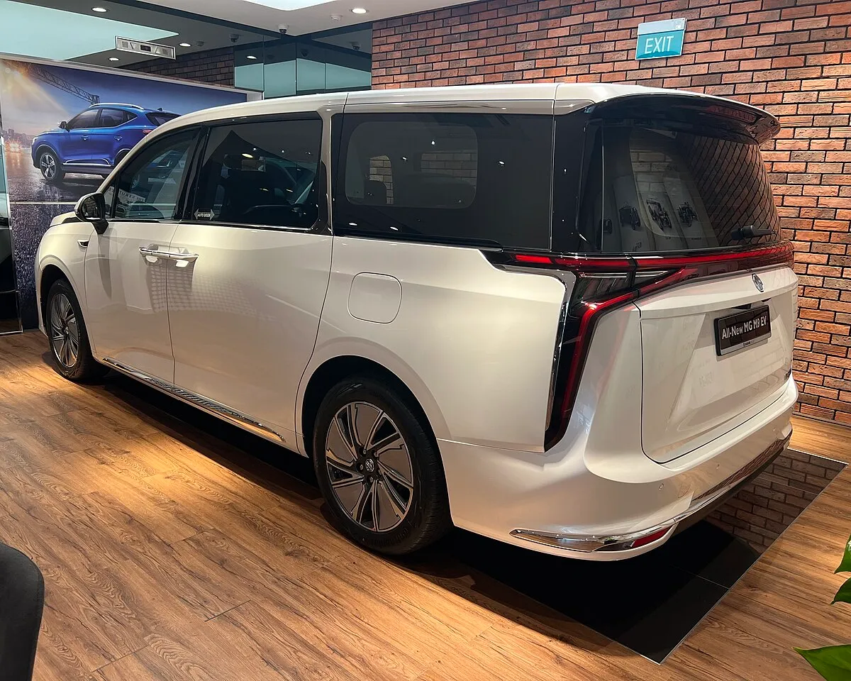 MG MG M9 2026 MG M9 Luxury - Image 1