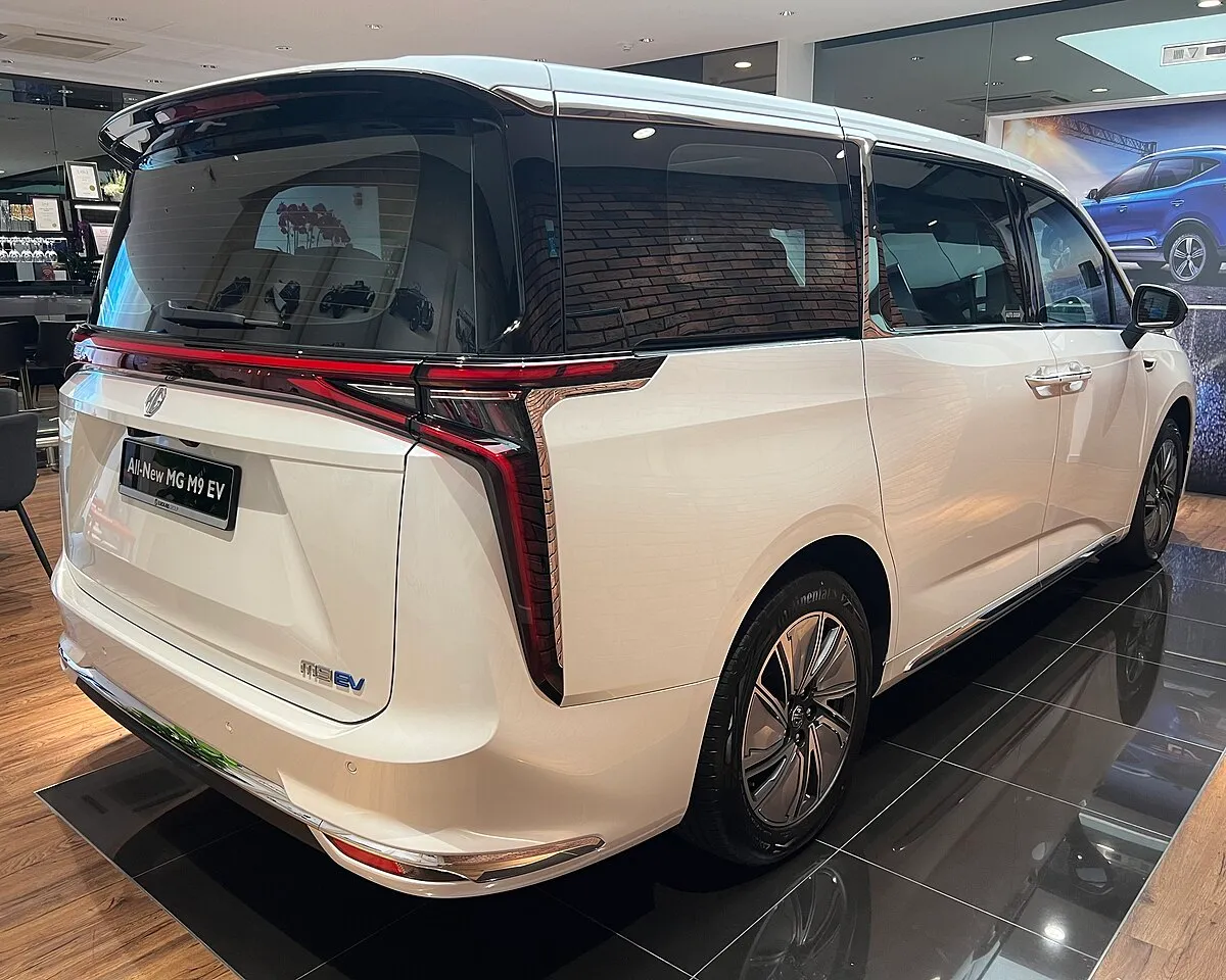 MG MG M9 2026 MG M9 Luxury - Image 2