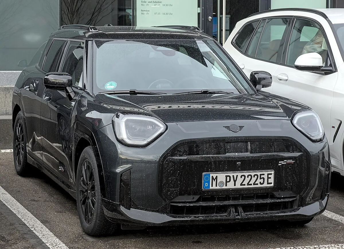 Mini MINI Aceman 2025 MINI Aceman SE - Image 6