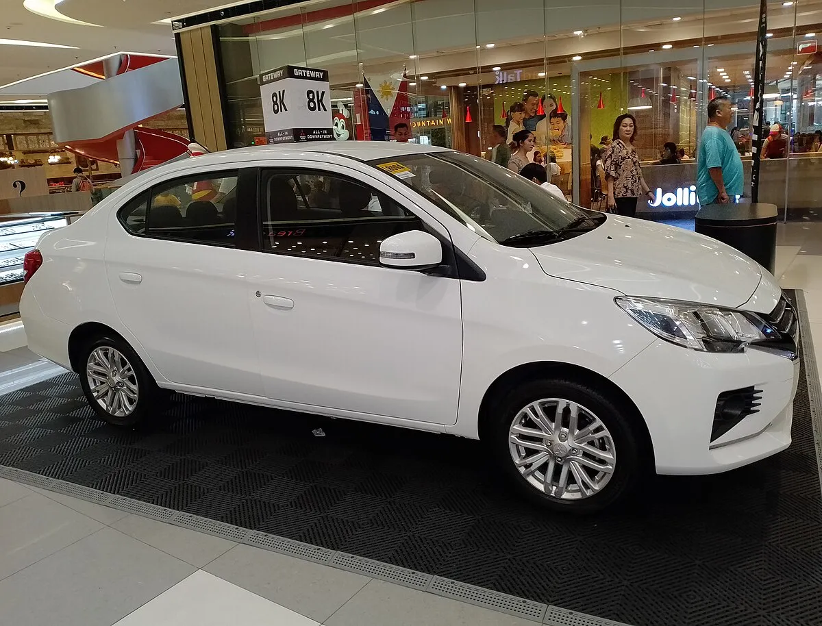 Mitsubishi Attrage 2025 - Image 2