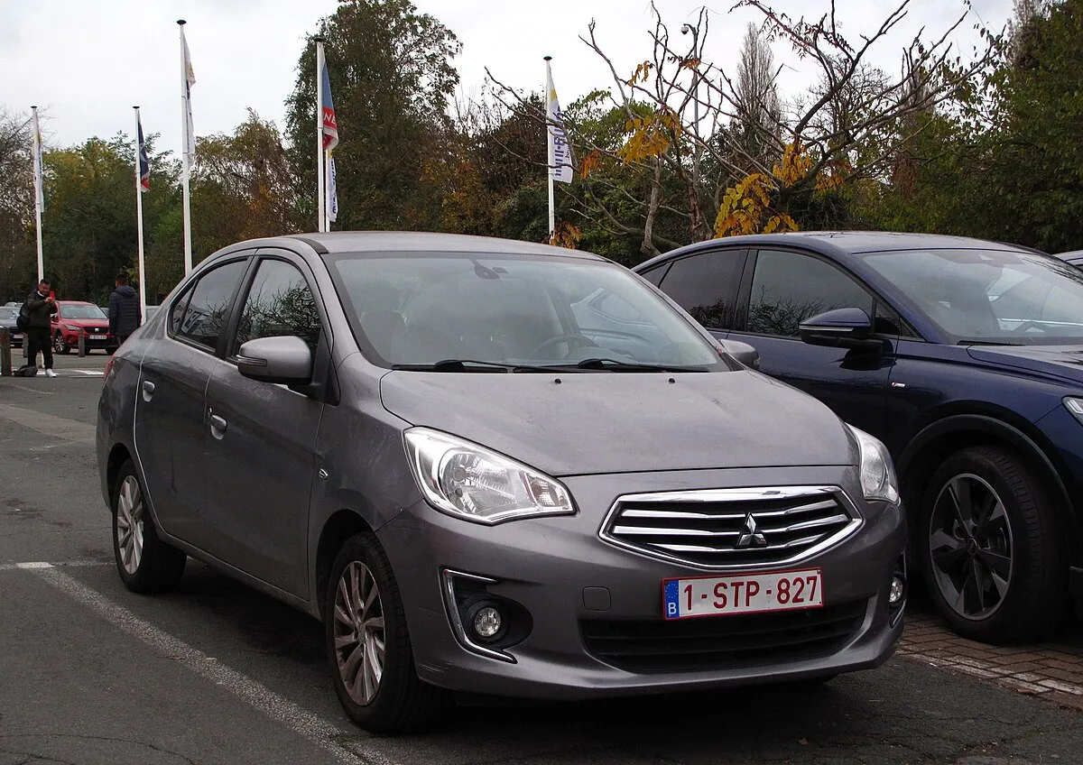 Mitsubishi Attrage 2025 - Image 3