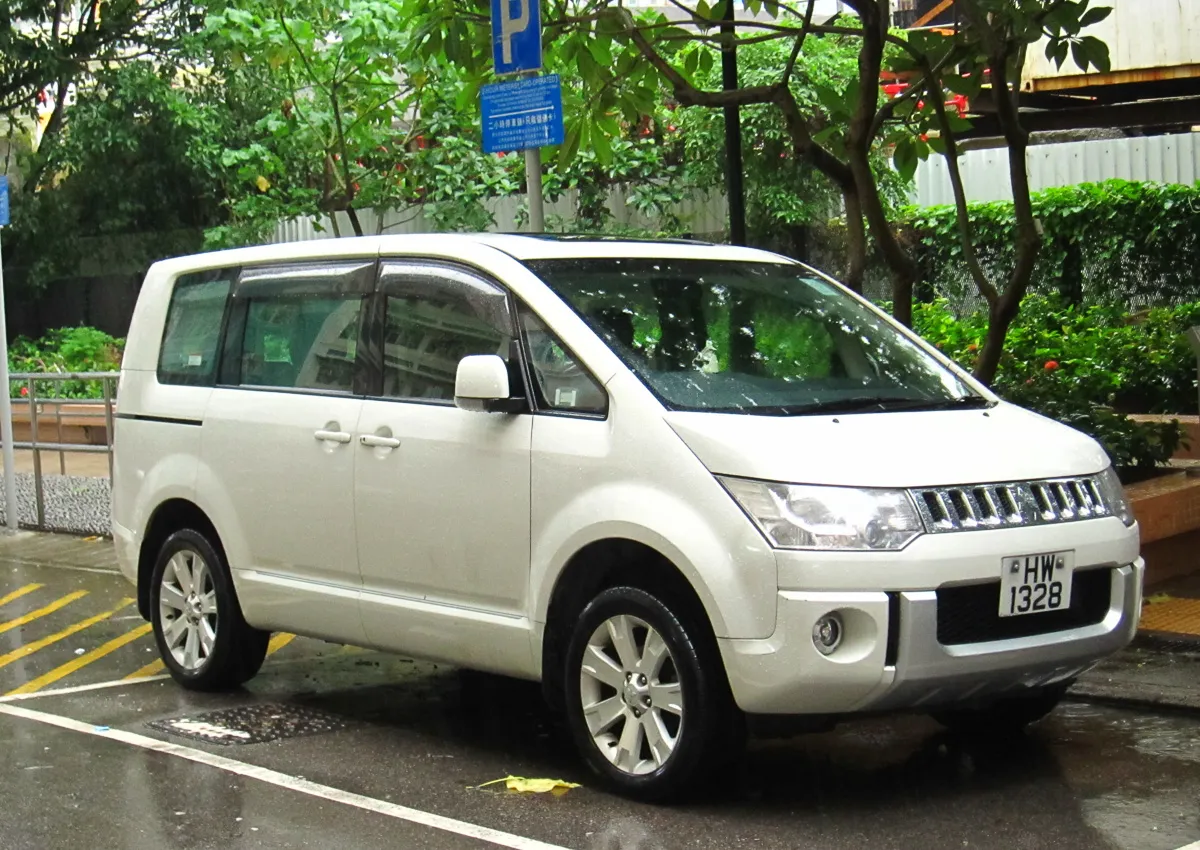 Mitsubishi Delica D:5 2025 - Image 6