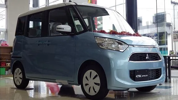 Mitsubishi eK Space 2025 - Image 7