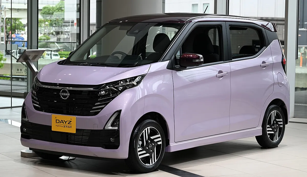 Mitsubishi eK X 2025 - Image 8