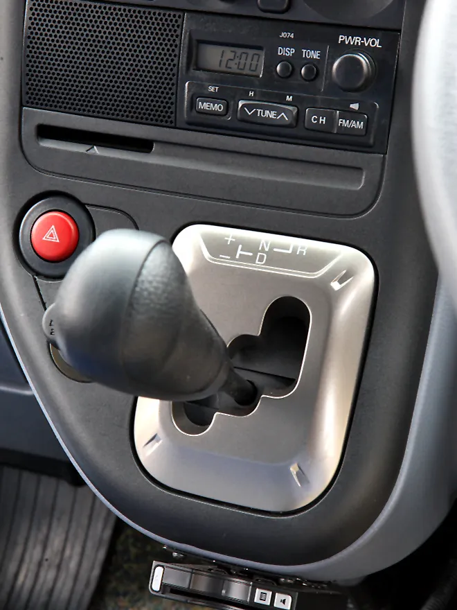 Mitsubishi Fuso Canter Eco Hybrid 2025 - Image 2