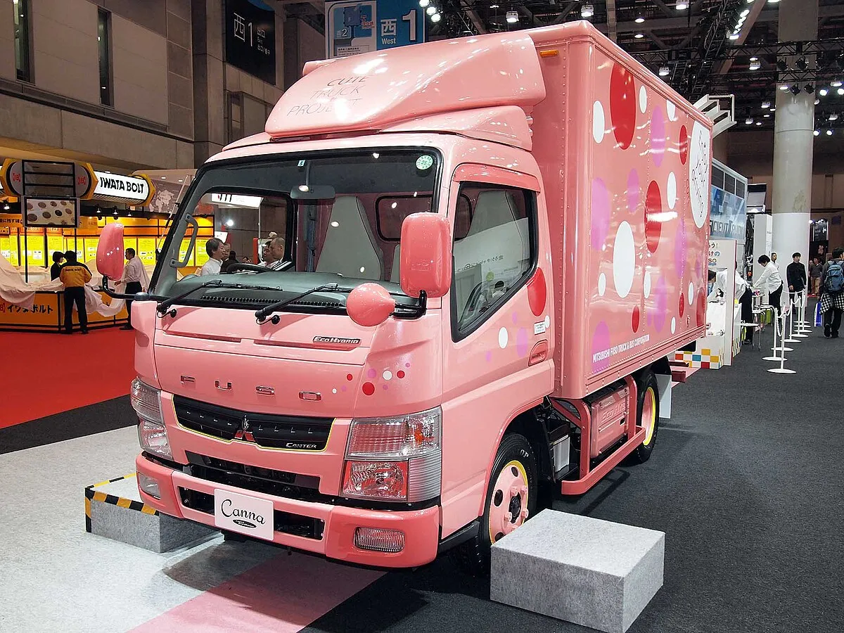 Mitsubishi Fuso Canter Eco Hybrid 2025 - Image 3