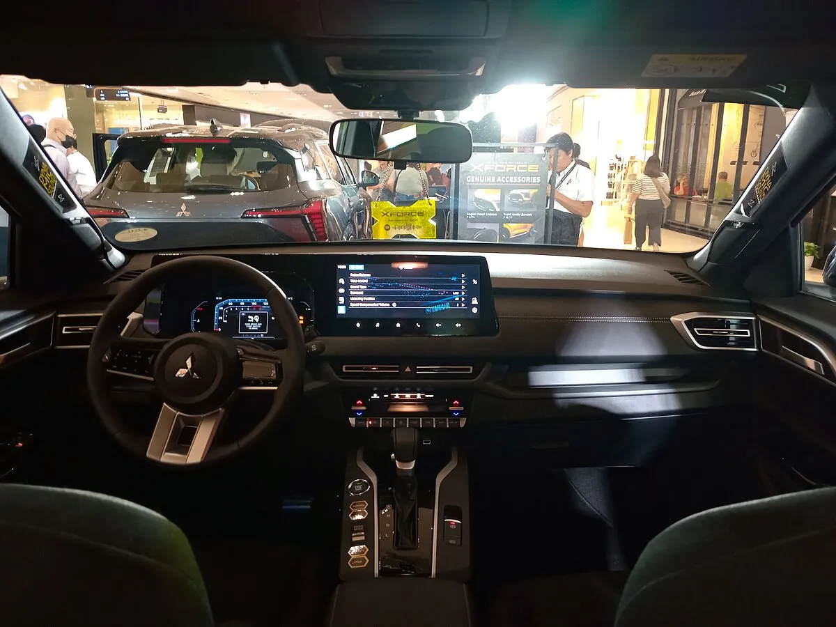 Mitsubishi Mitsubishi XForce 2025 Mitsubishi XForce GLS 1.5G 2WD AT - Image 6