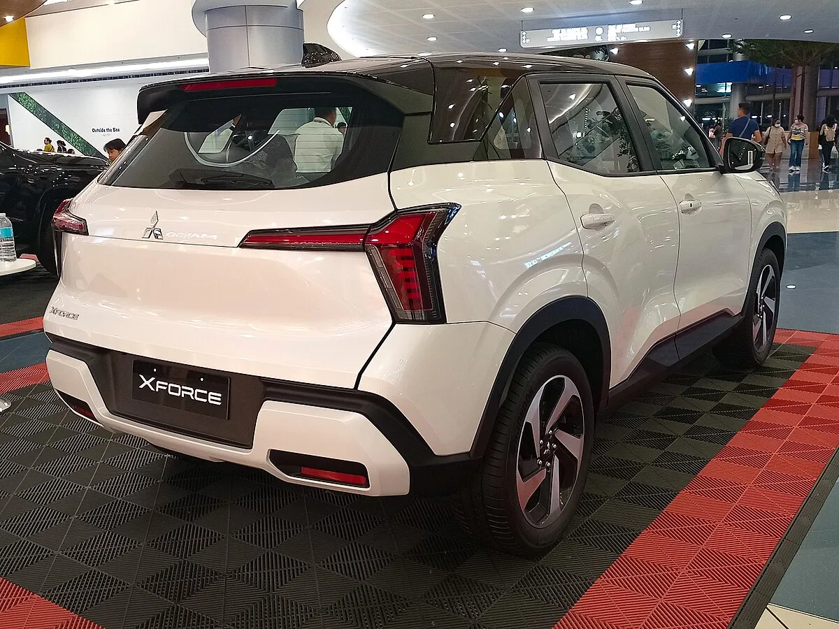 Mitsubishi Mitsubishi XForce 2025 Mitsubishi XForce GLS 1.5G 2WD AT - Image 9
