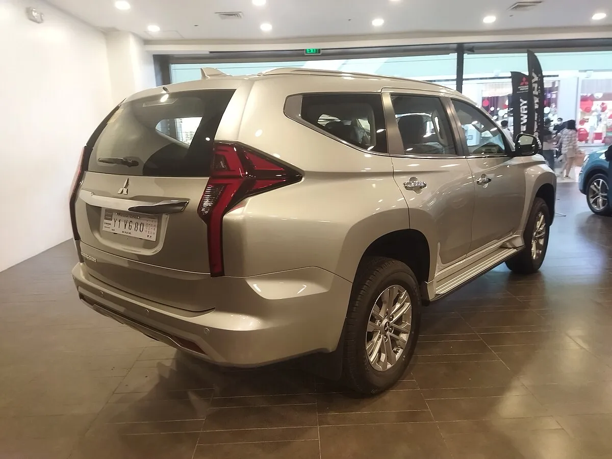 Mitsubishi Montero GLX 2025 - Image 5