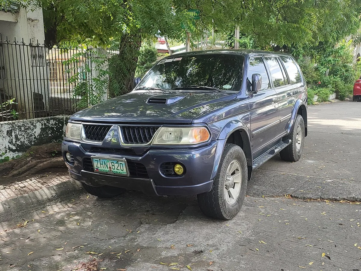 Mitsubishi Montero Sport 2025 - Image 8