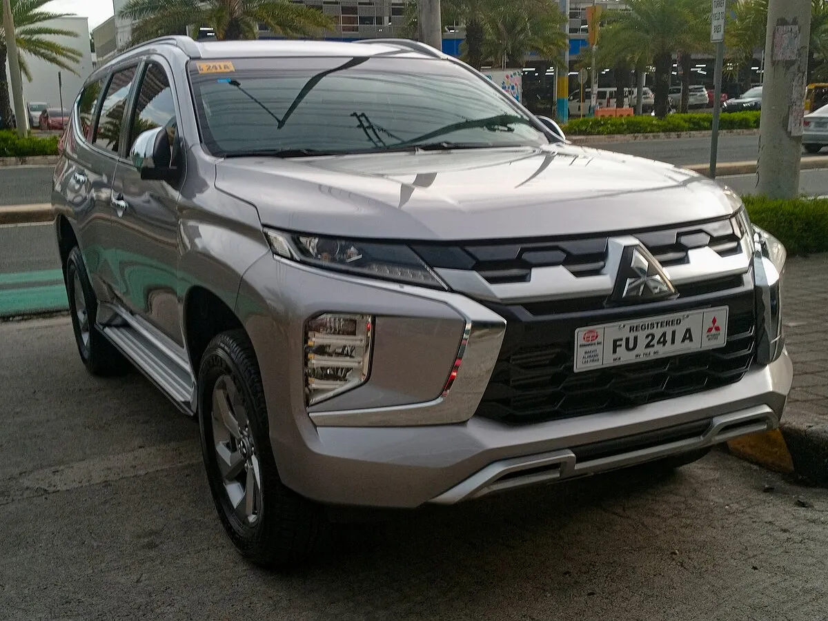 Mitsubishi Montero Sport 2025 - Image 10