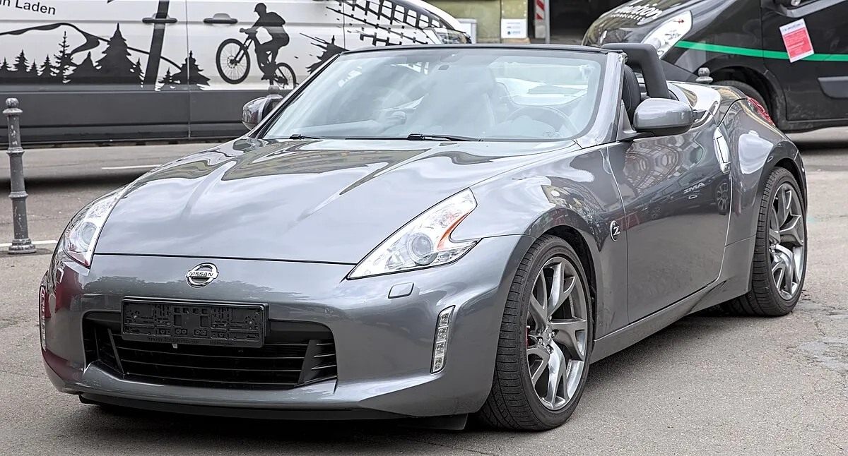 Nissan 370Z 2009 3.7 AT Cabriolet - Image 5