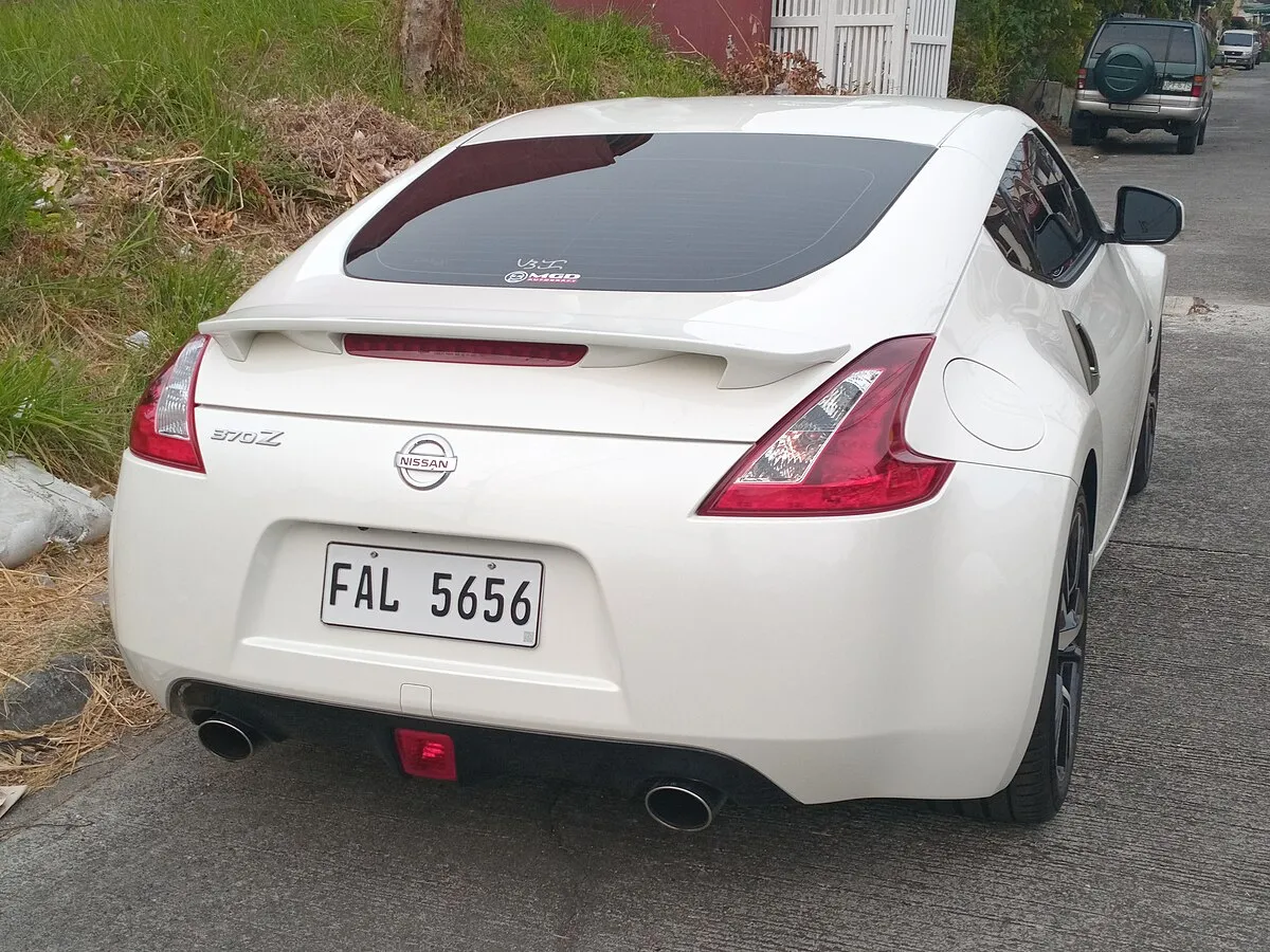 Nissan 370Z 2009 3.7 AT Cabriolet - Image 8