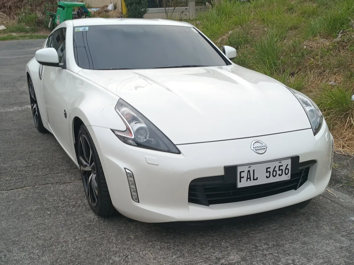 Nissan 370Z 2009 3.7 AT Cabriolet - Image 9