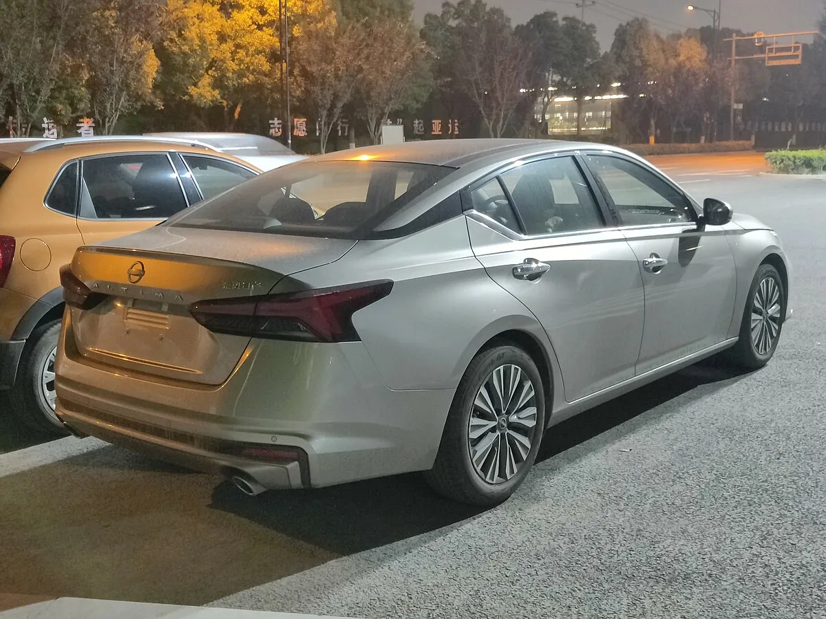 Nissan Altima 2013 2.5 CVT Sedan - Image 6