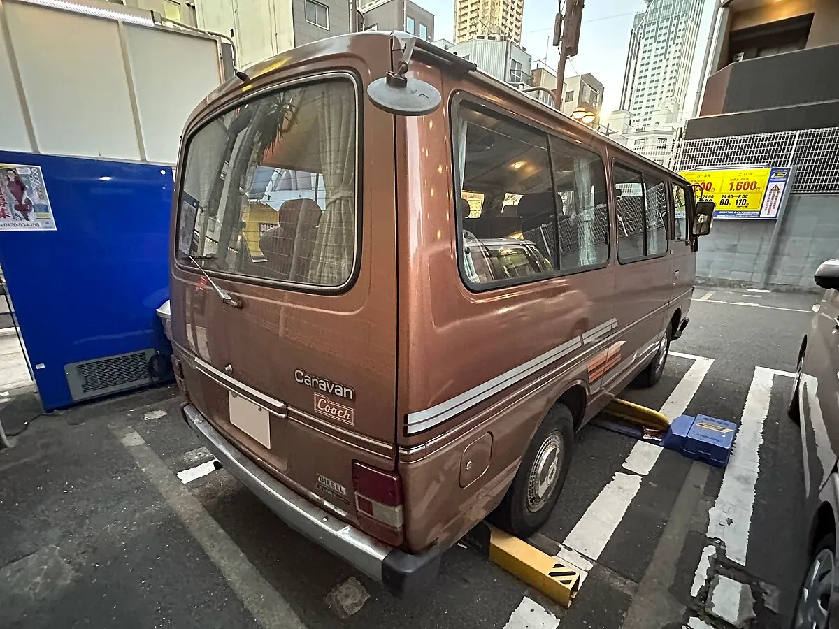 Nissan Caravan Coach 2025 - Image 5