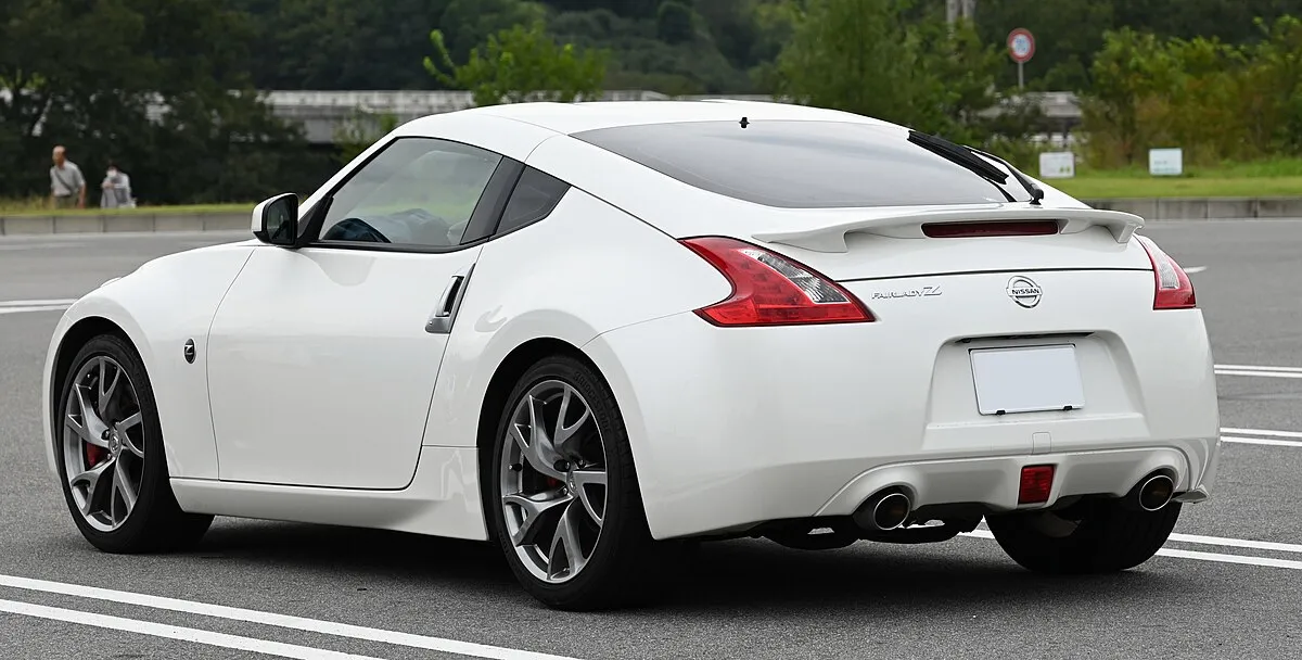 Nissan Fairlady Z 2009 3.7 AT Cabriolet - Image 7