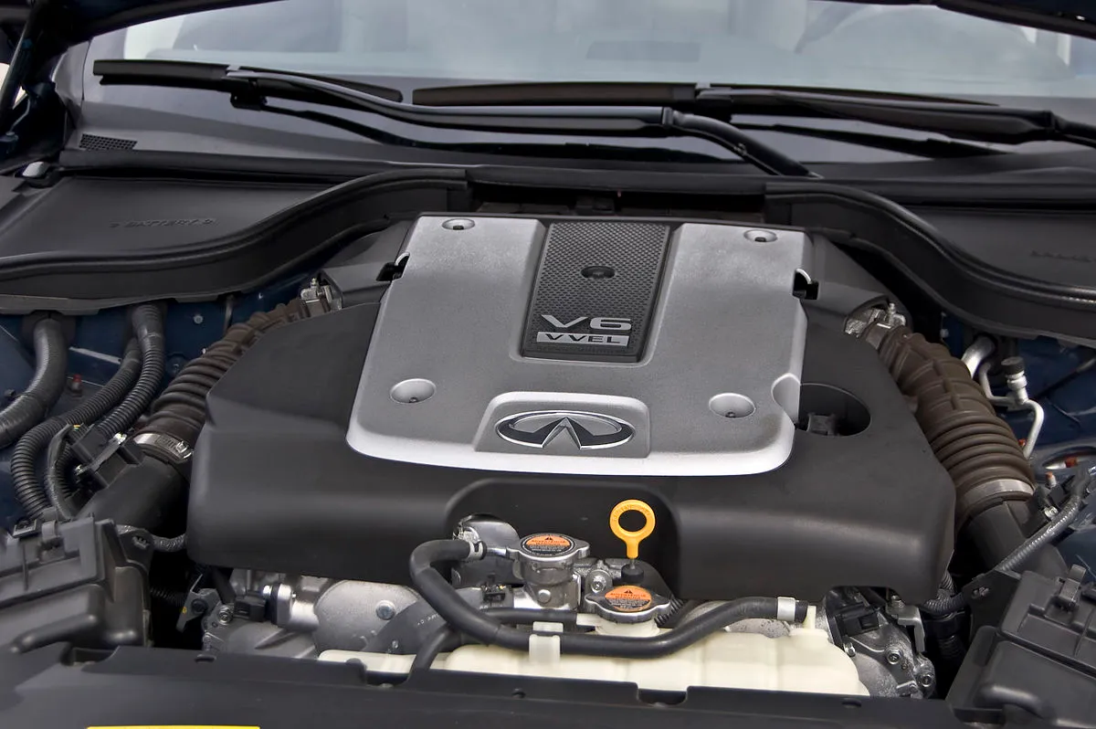 Nissan Infiniti G37* 2025 - Image 7