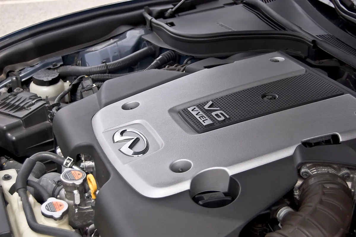 Nissan Infiniti G37* 2025 - Image 8