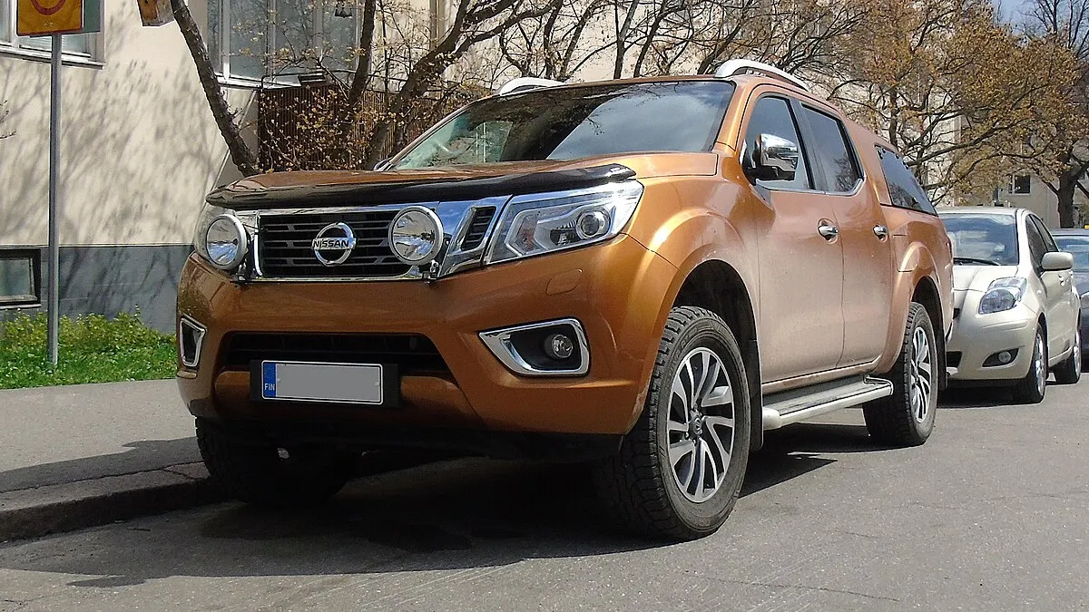 Nissan Navara 2021 Nissan Navara 2.5 EL MT 4x2 - Image 3