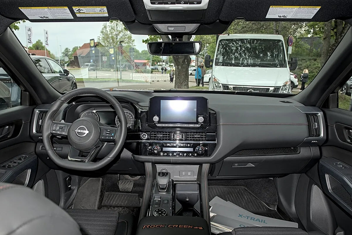 Nissan Pathfinder Rock Creek 2025 - Image 7