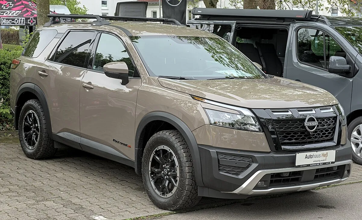 Nissan Pathfinder Rock Creek 2025 - Image 9